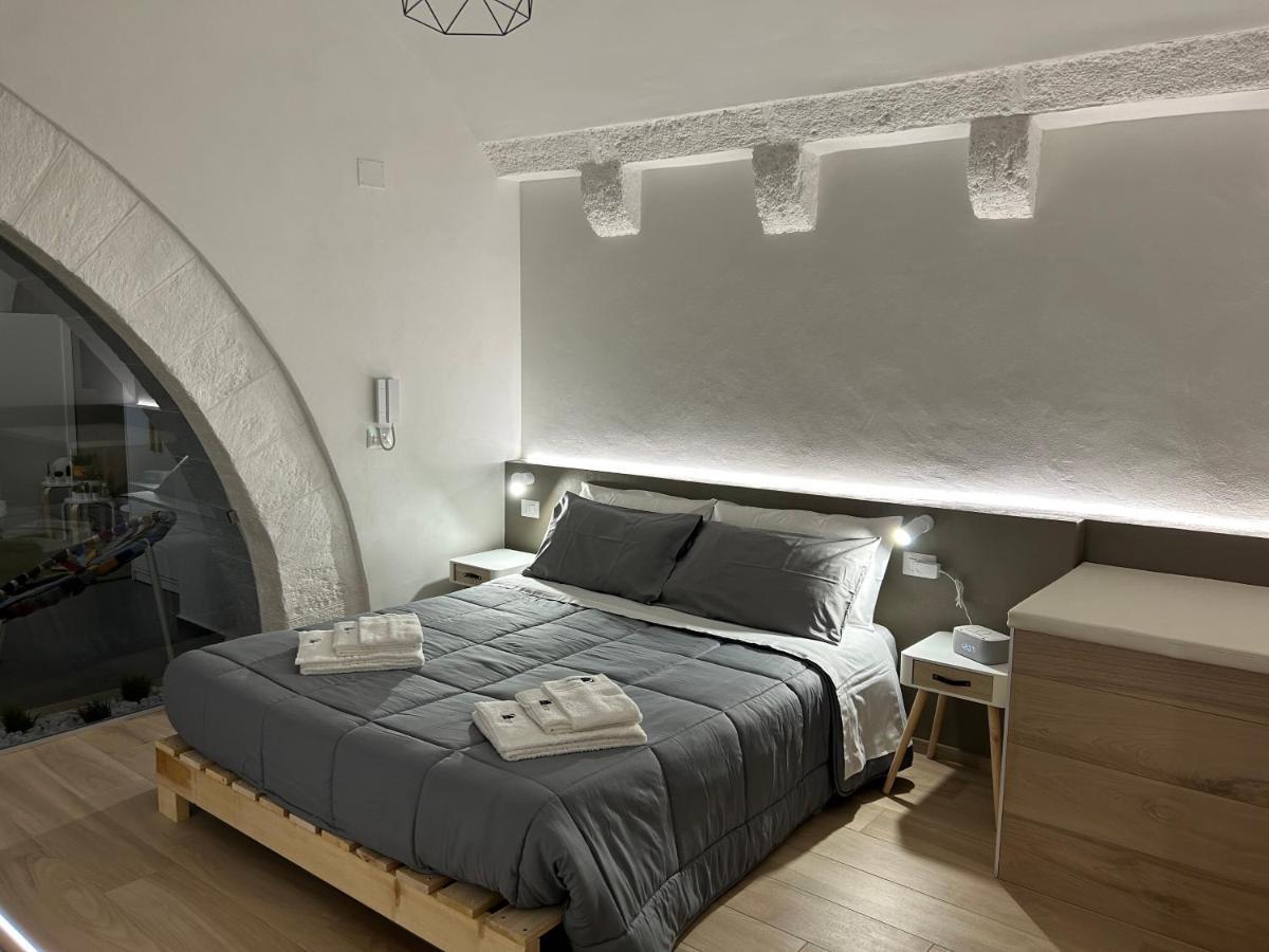Archome Luxury Apartment Бриндизи Экстерьер фото