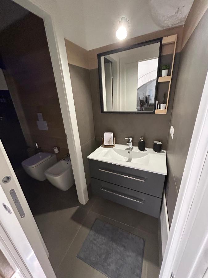 Archome Luxury Apartment Бриндизи Экстерьер фото