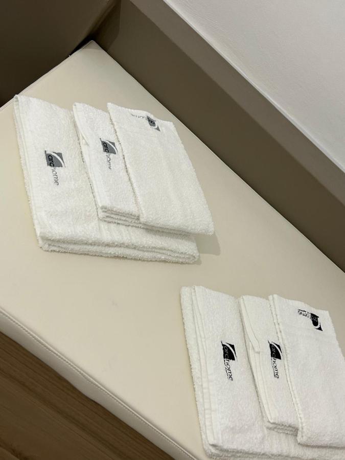 Archome Luxury Apartment Бриндизи Экстерьер фото