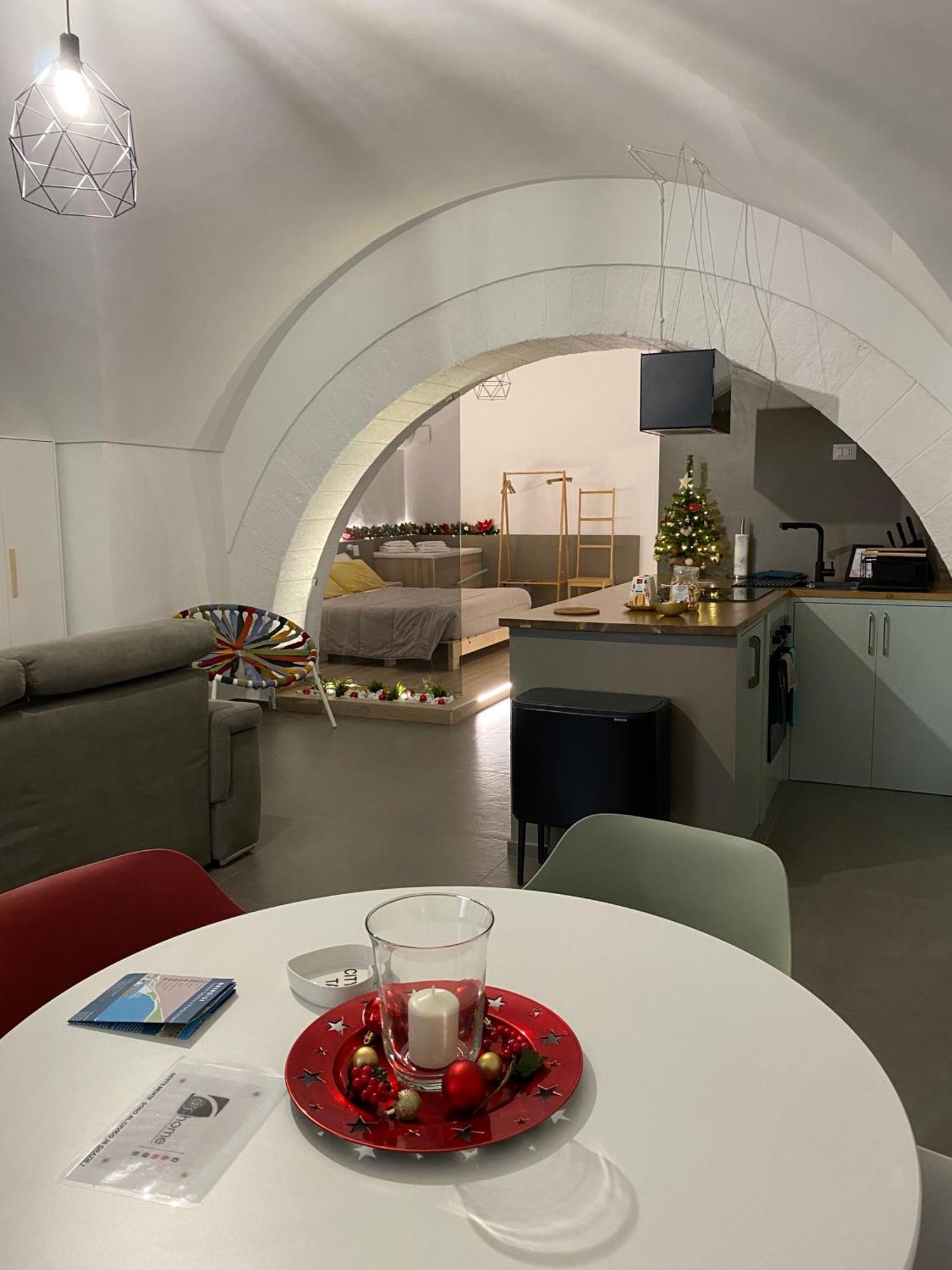 Archome Luxury Apartment Бриндизи Экстерьер фото