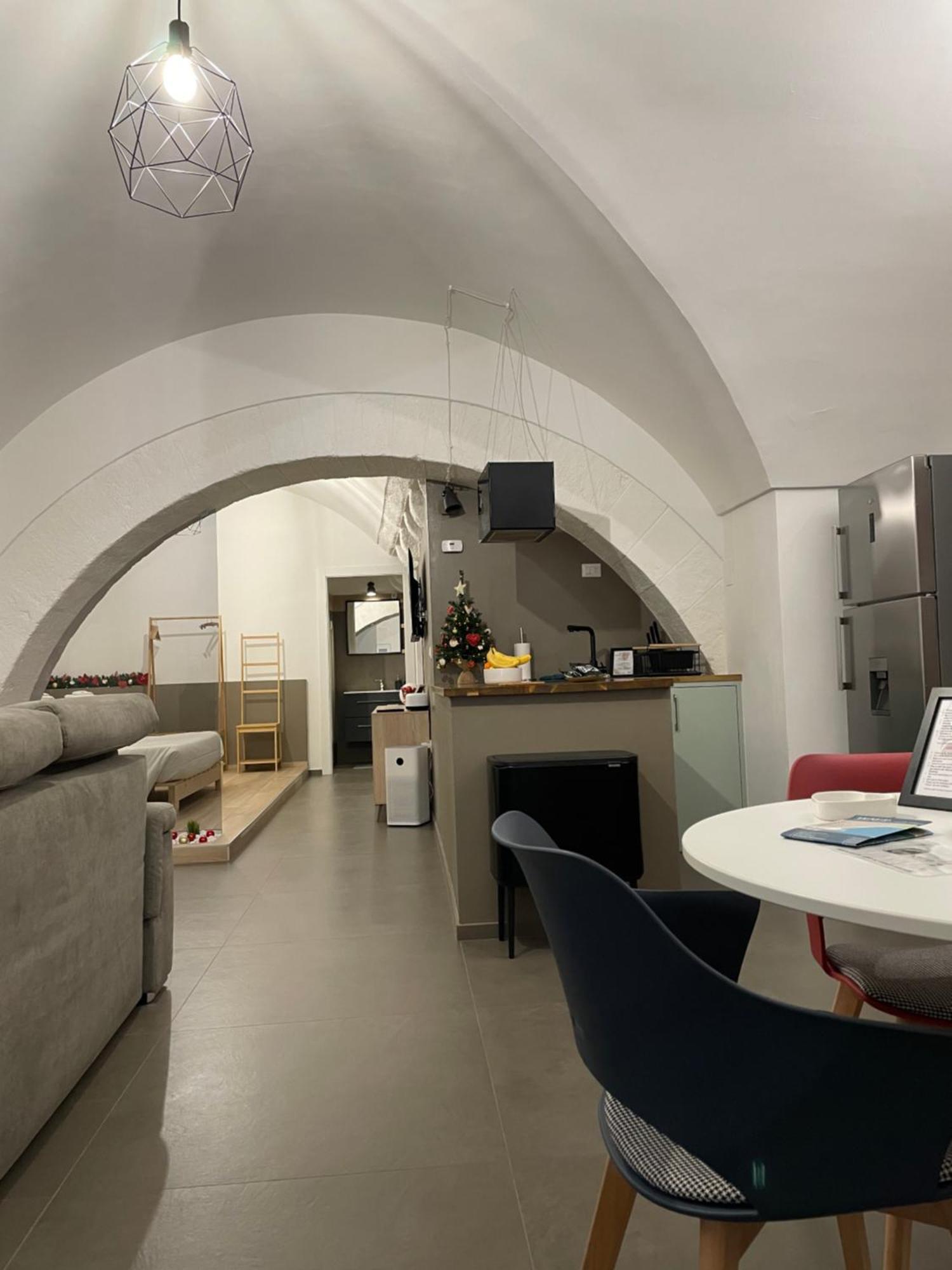 Archome Luxury Apartment Бриндизи Экстерьер фото