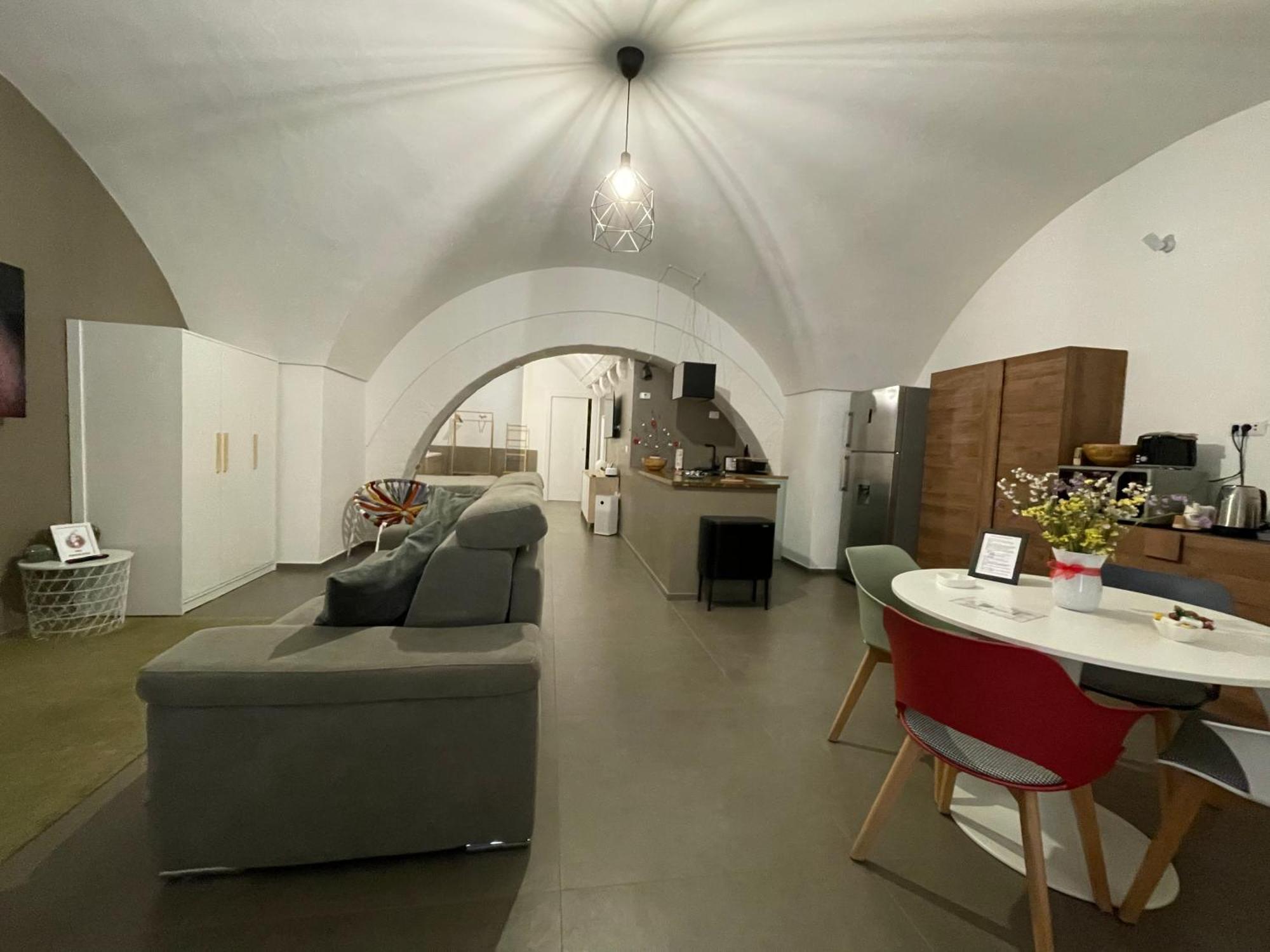 Archome Luxury Apartment Бриндизи Экстерьер фото